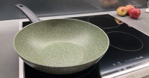 Plant-Based Non-Stick Pans: Gimmicky or Best Option?